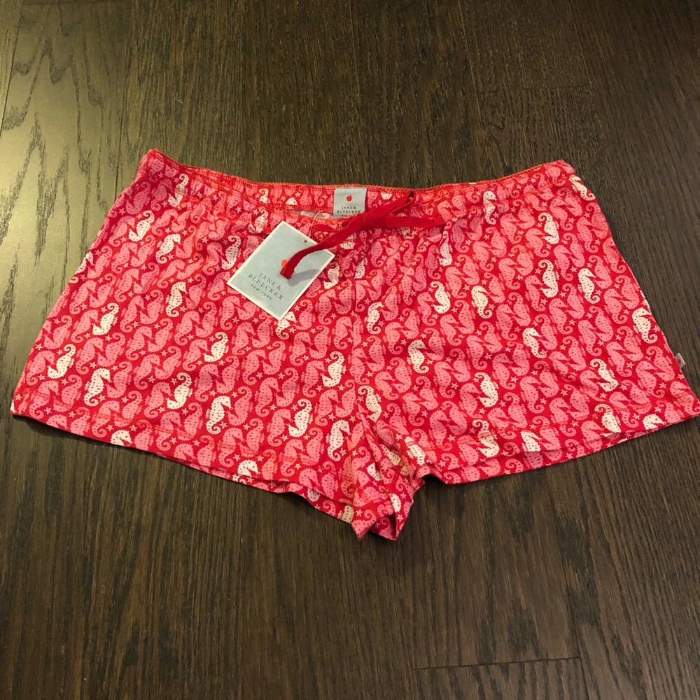 Lounge shorts (with seahorse pattern)